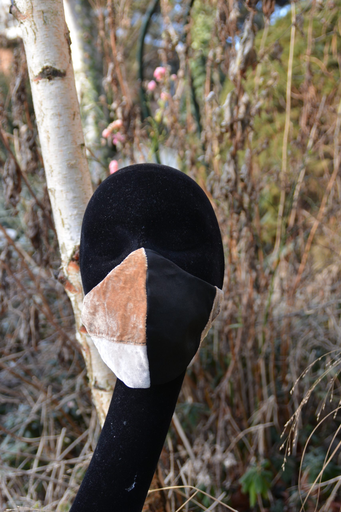 Masque en velours tricolore